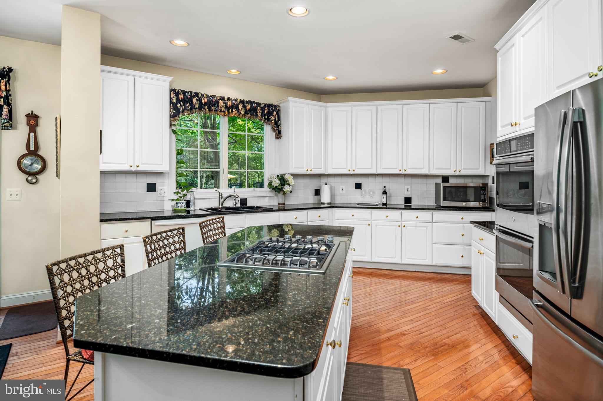 ANNAPOLIS PRESERVE - Residential