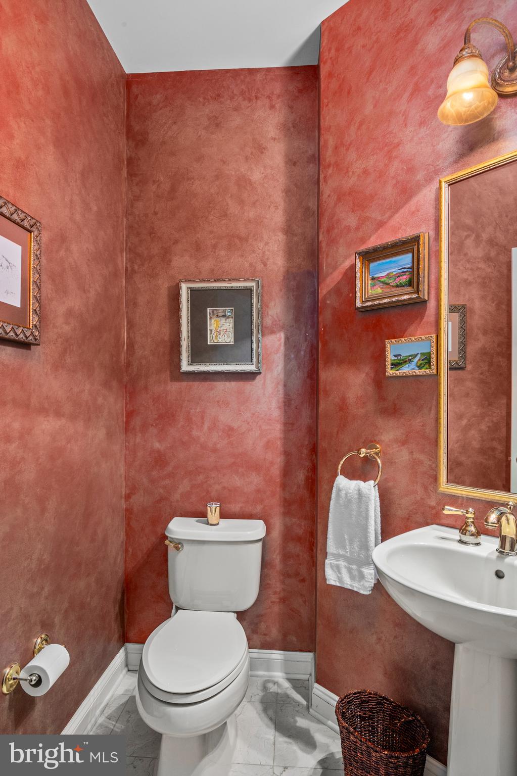 ANNAPOLIS PRESERVE - Residential