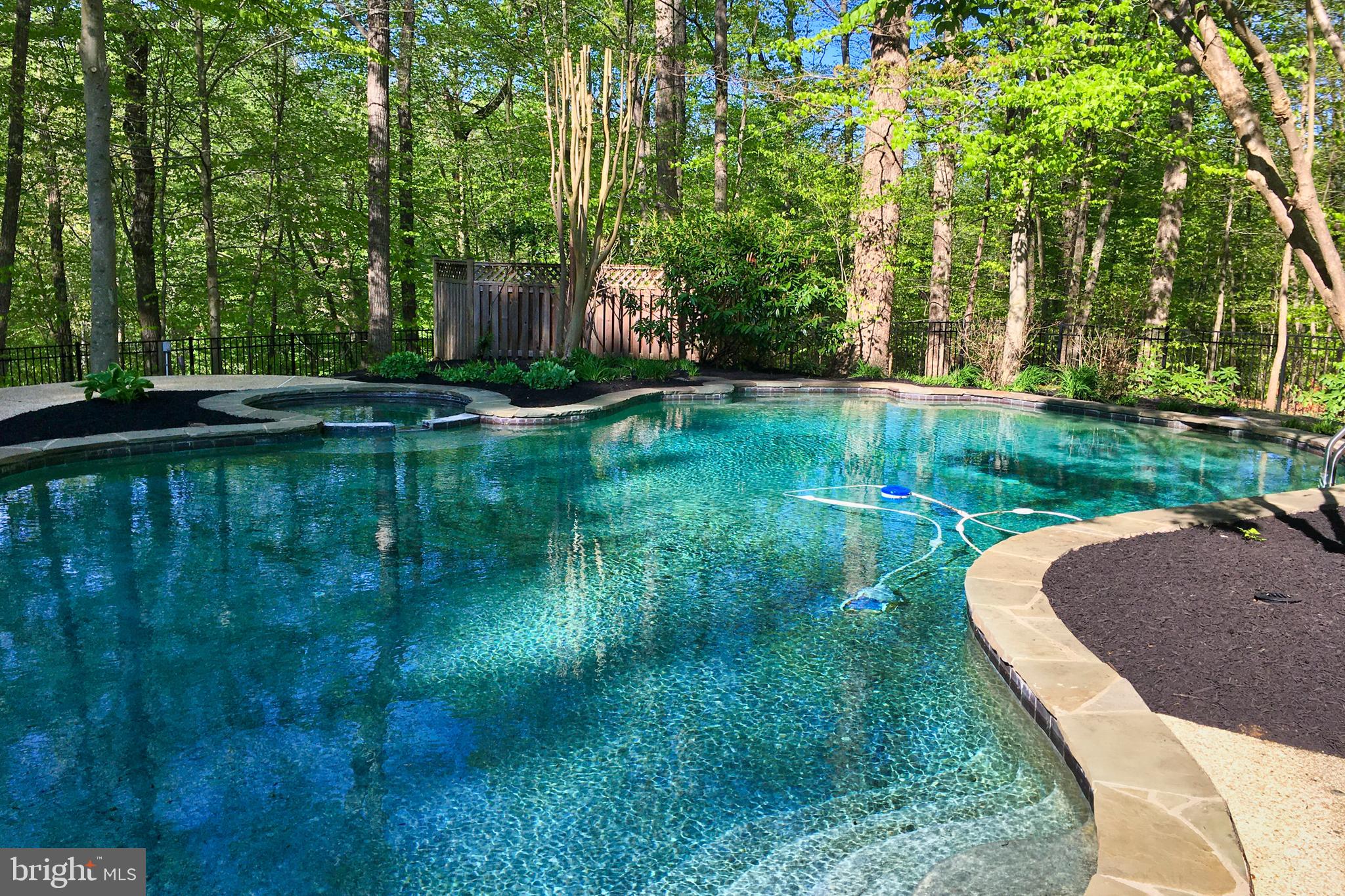 ANNAPOLIS PRESERVE - Residential