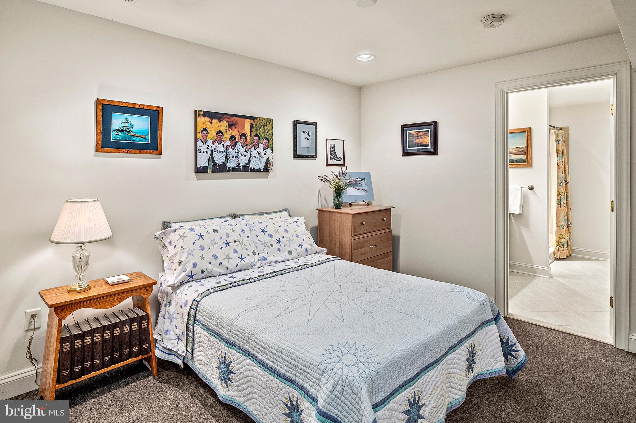 ANNAPOLIS PRESERVE - Residential