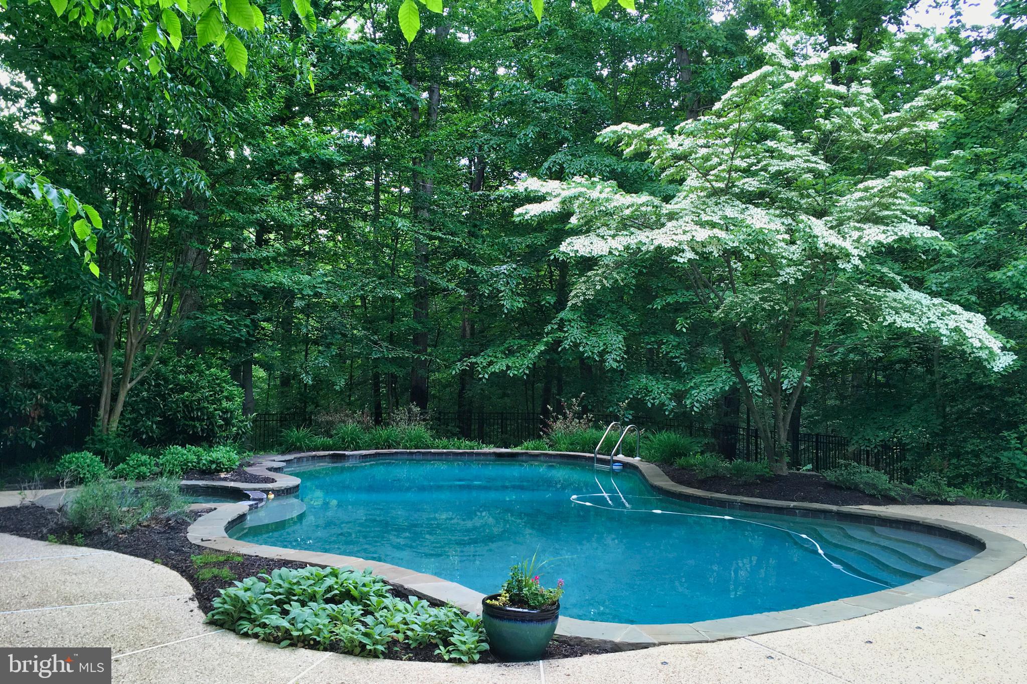 ANNAPOLIS PRESERVE - Residential