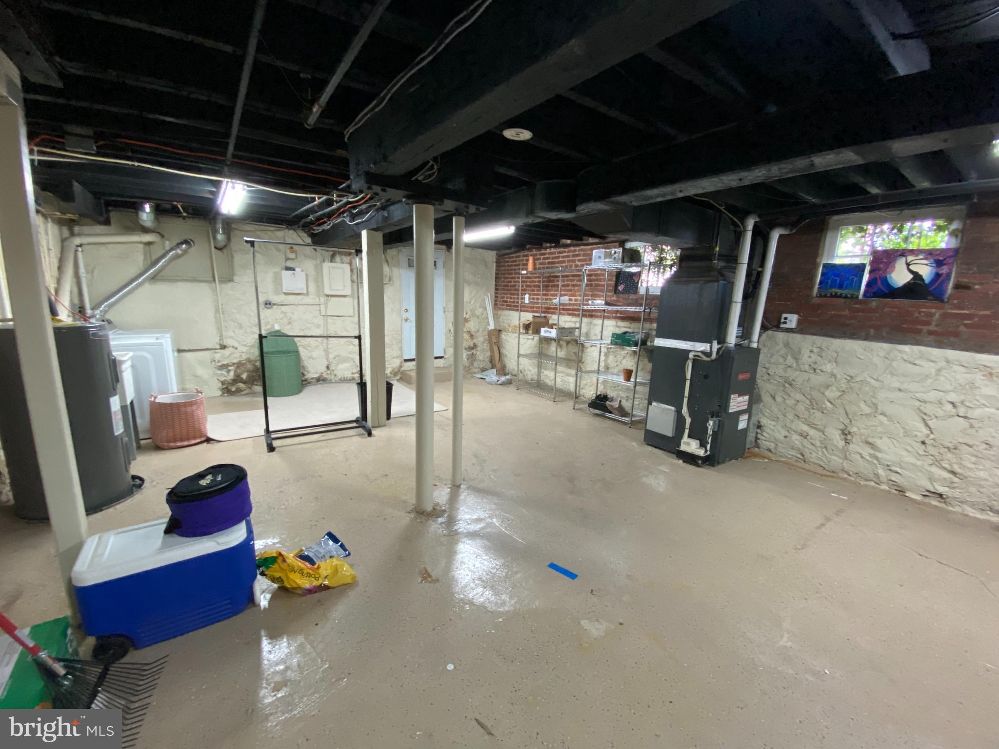 WAVERLY - Residential Lease