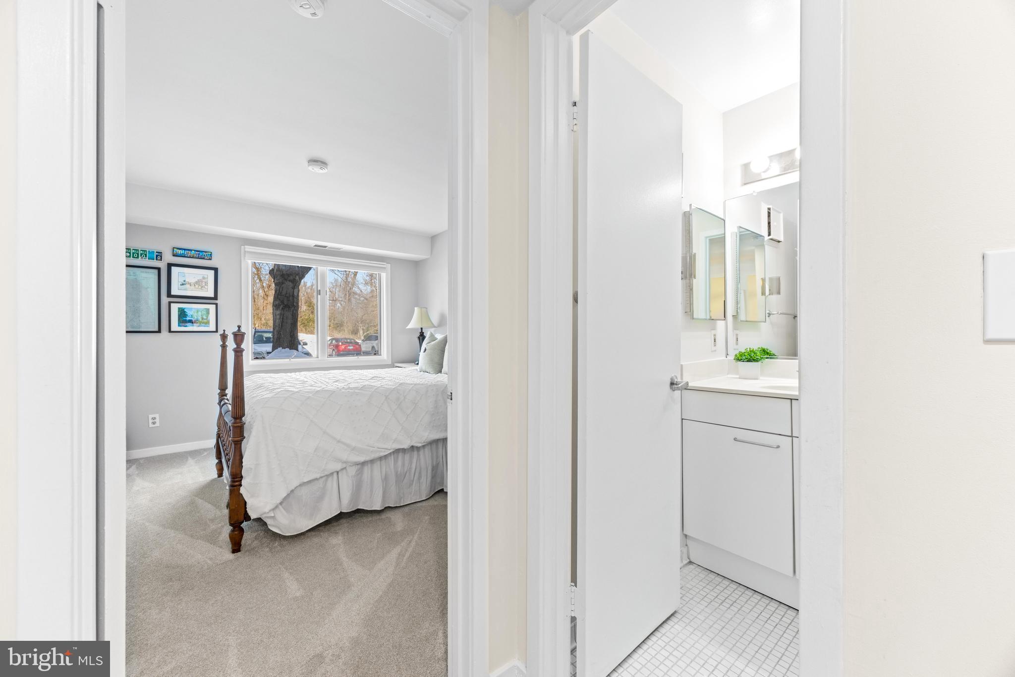 CHESAPEAKE HARBOUR - Residential