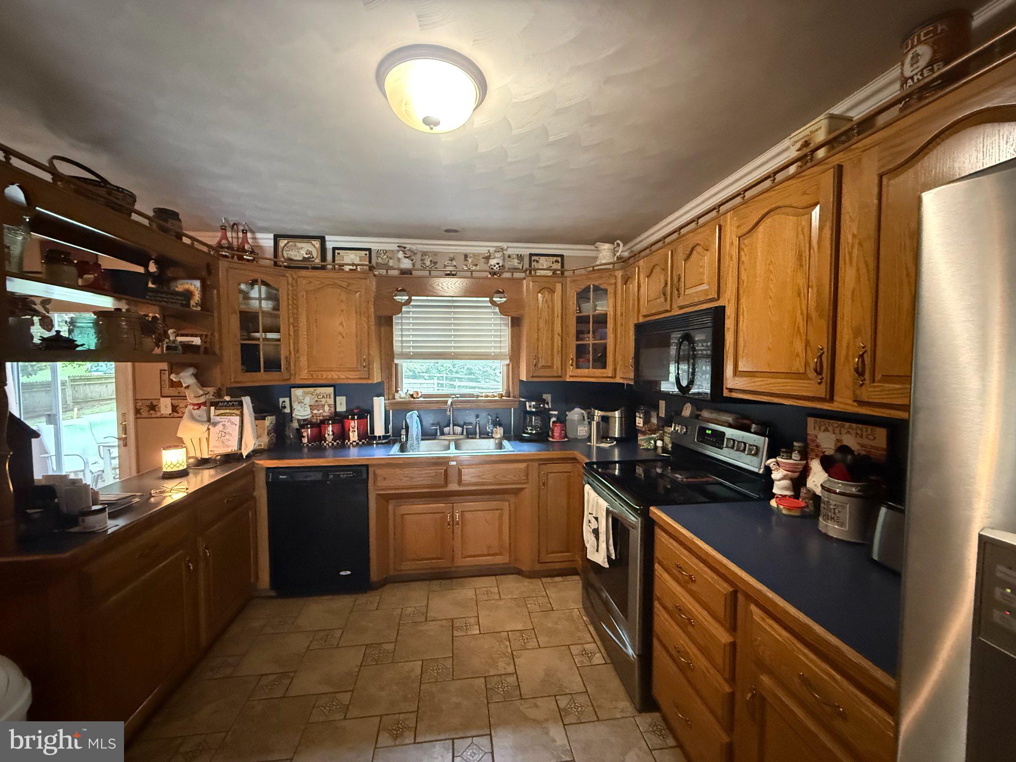 119 LODGE LANE