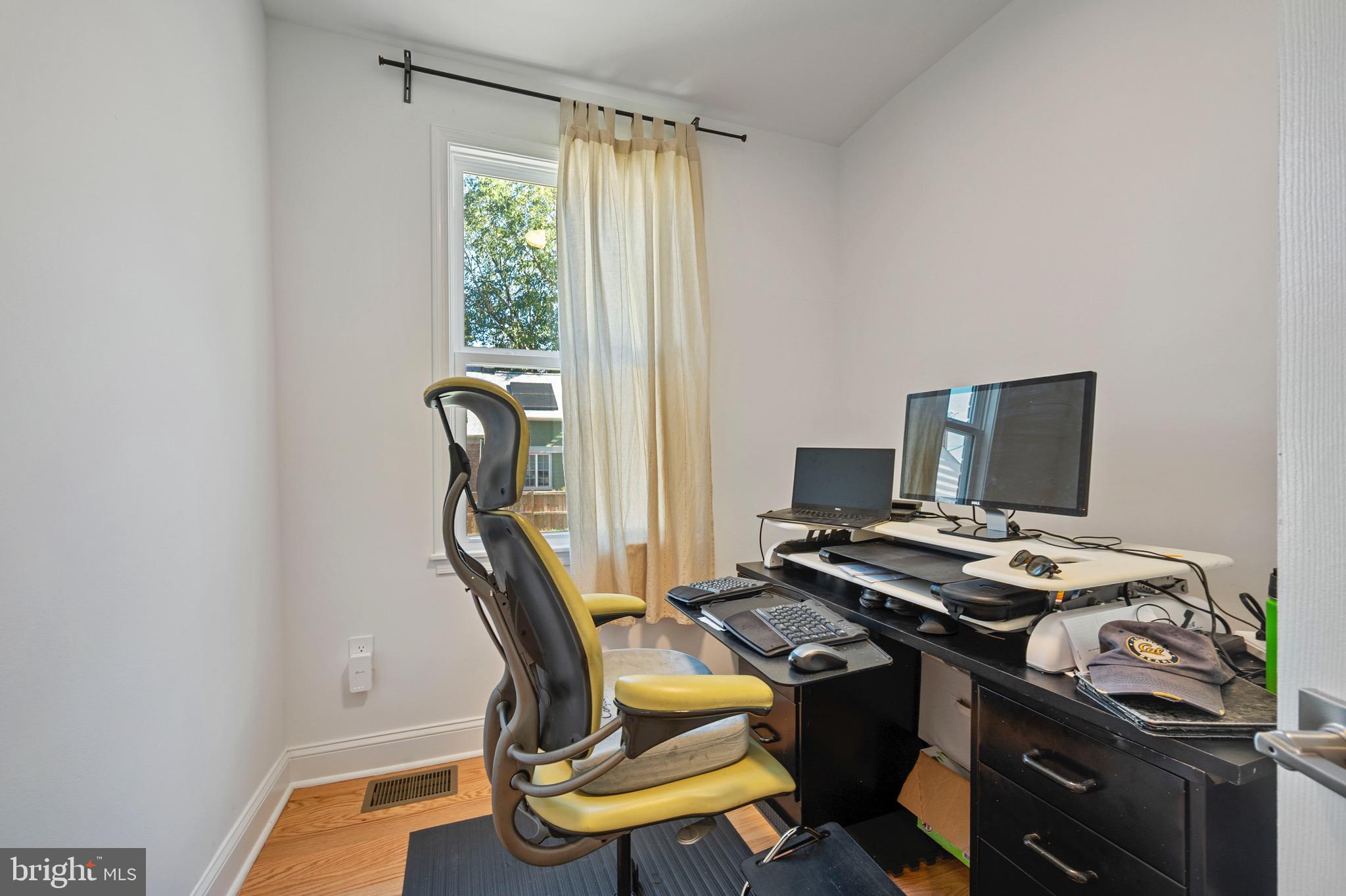 SILVER SPRING - Residential