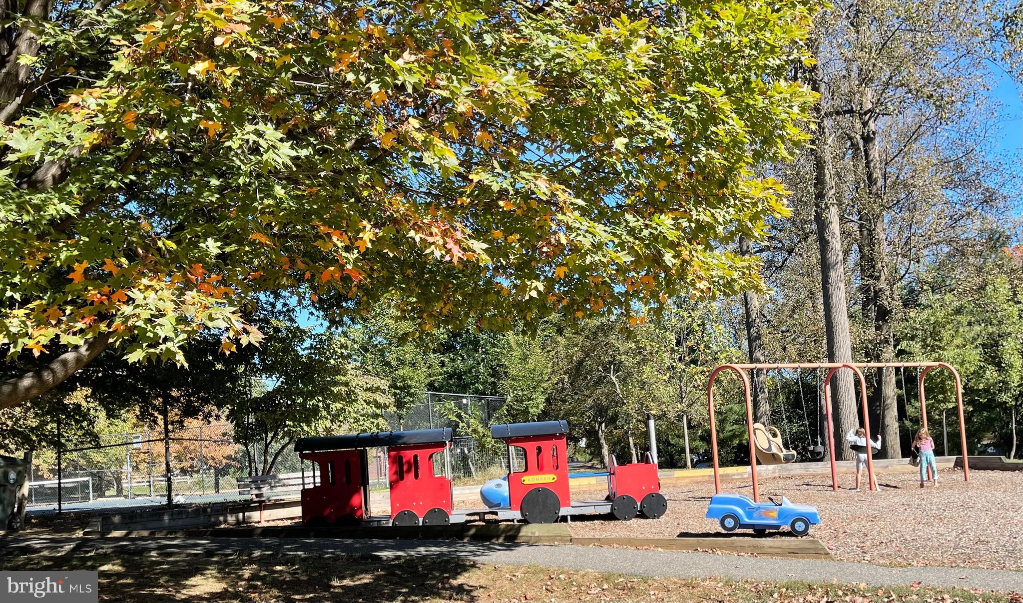 SILVER SPRING - Residential