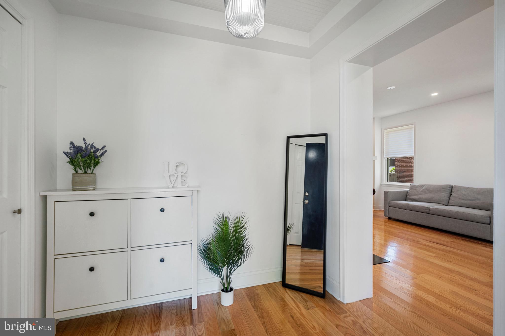 SILVER SPRING - Residential