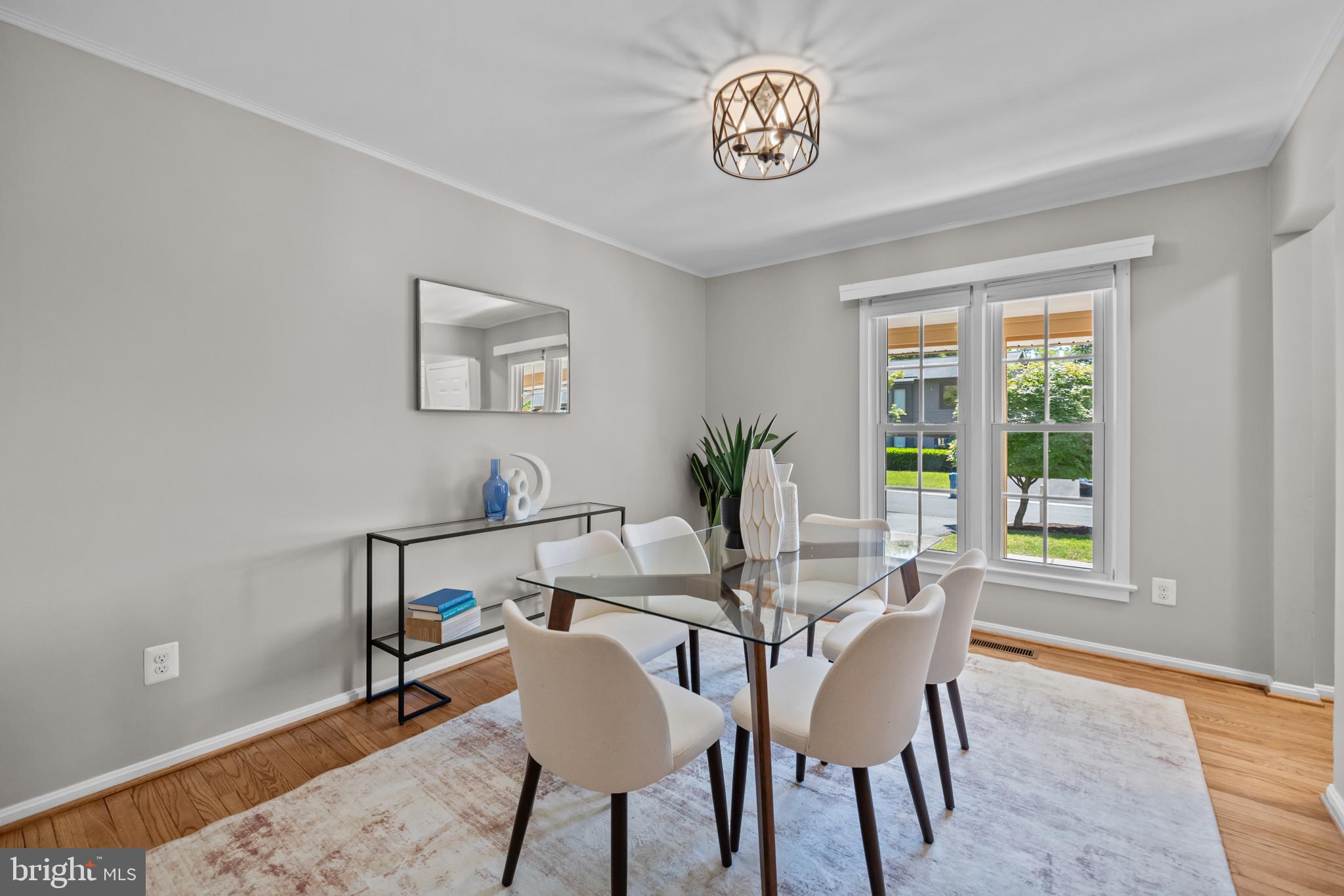 PINE GLEN - Residential