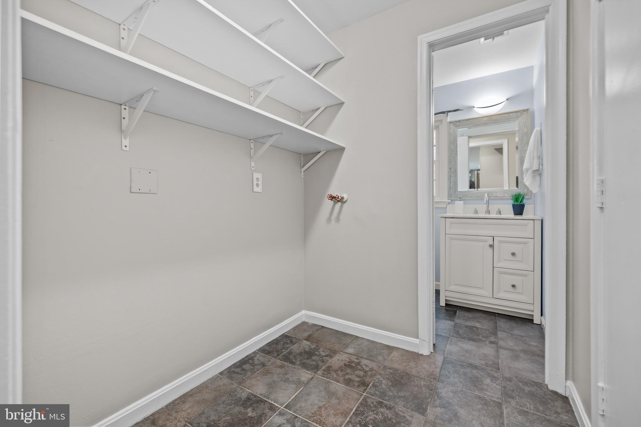 PINE GLEN - Residential
