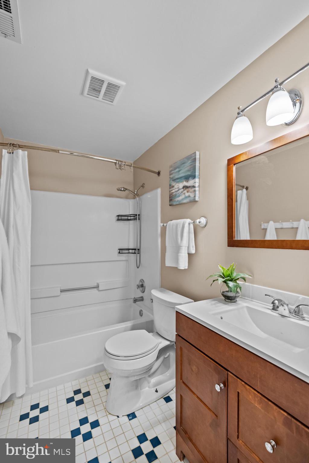PINE GLEN - Residential