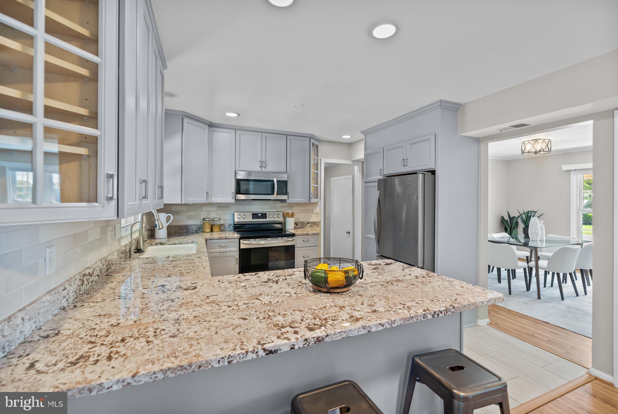 PINE GLEN - Residential