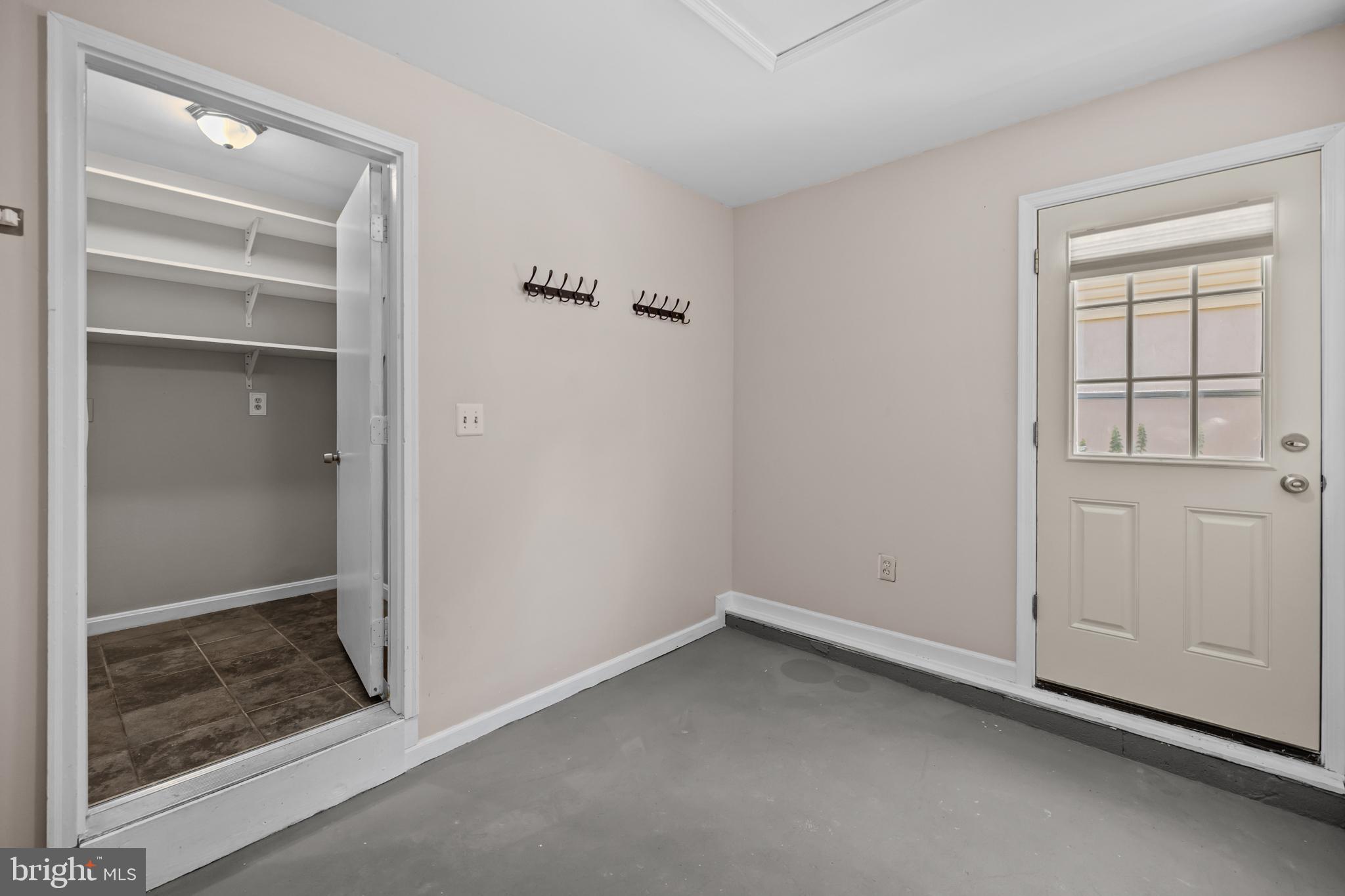 PINE GLEN - Residential