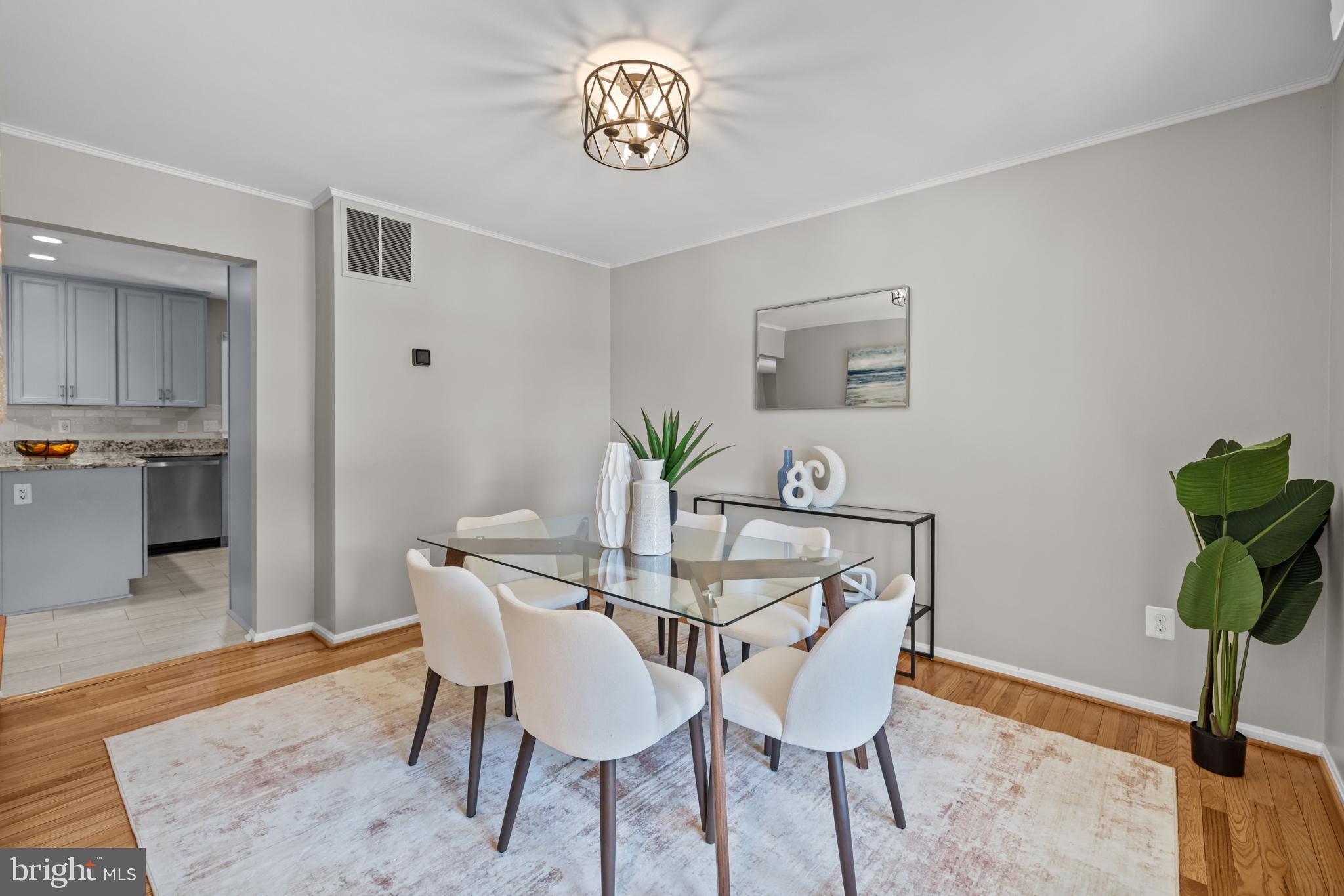 PINE GLEN - Residential
