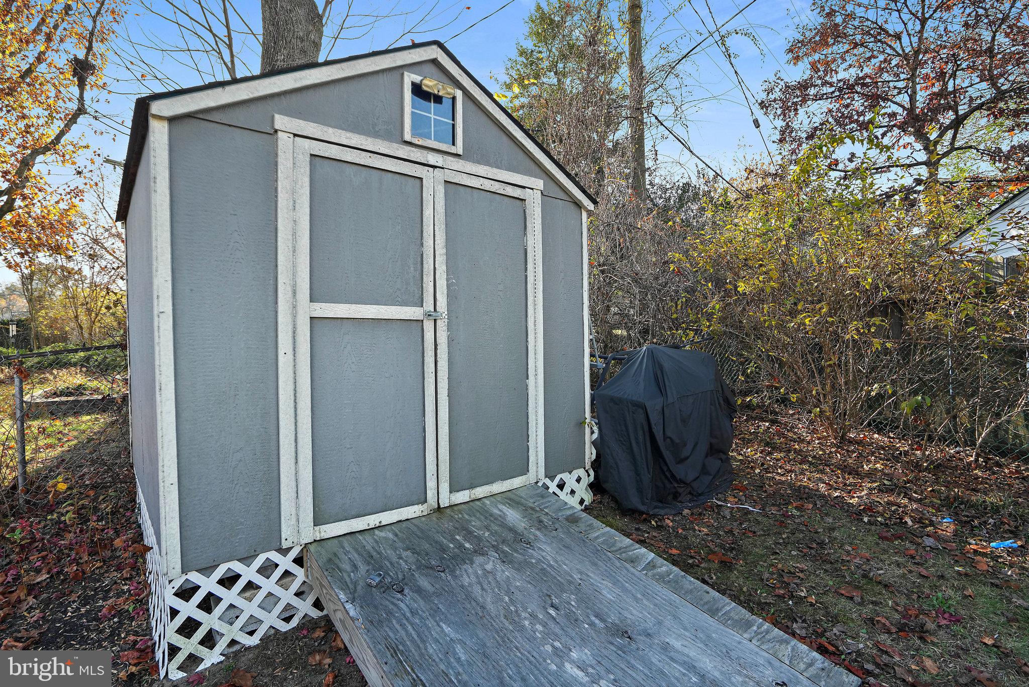 MEADOWBROOK AT BELAIR - Residential Lease