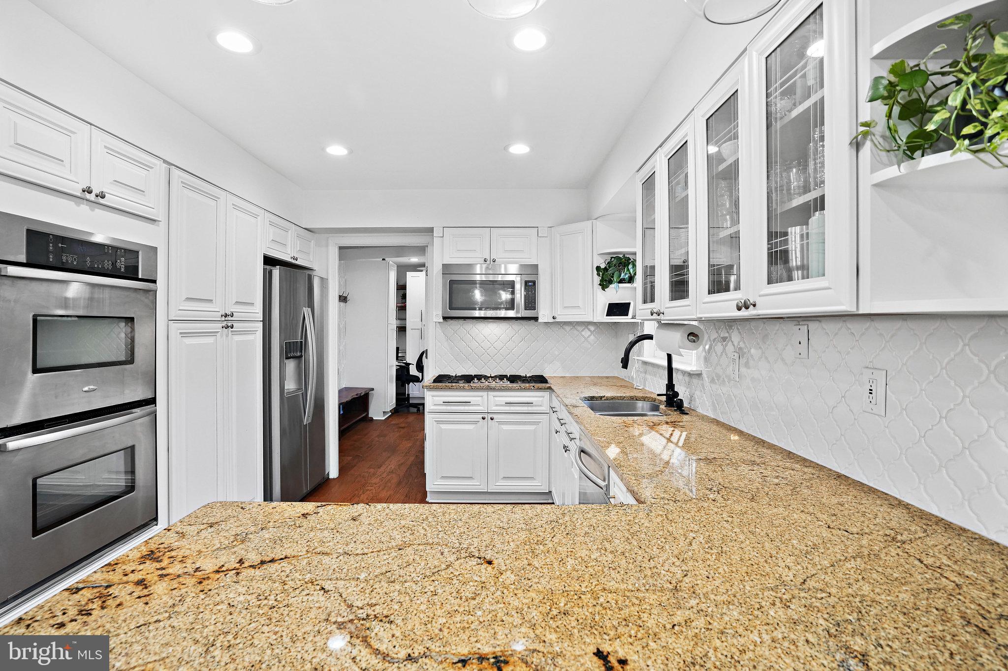 MEADOWBROOK AT BELAIR - Residential Lease