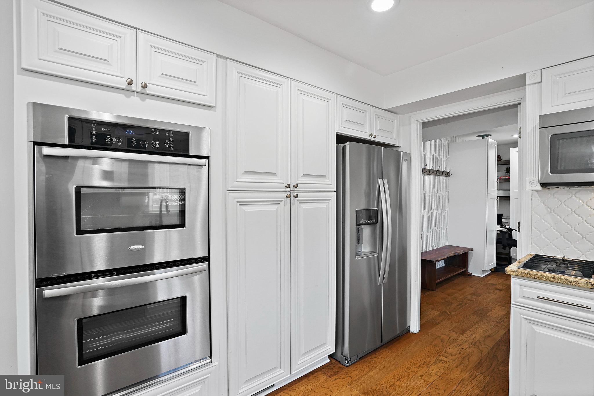 MEADOWBROOK AT BELAIR - Residential Lease