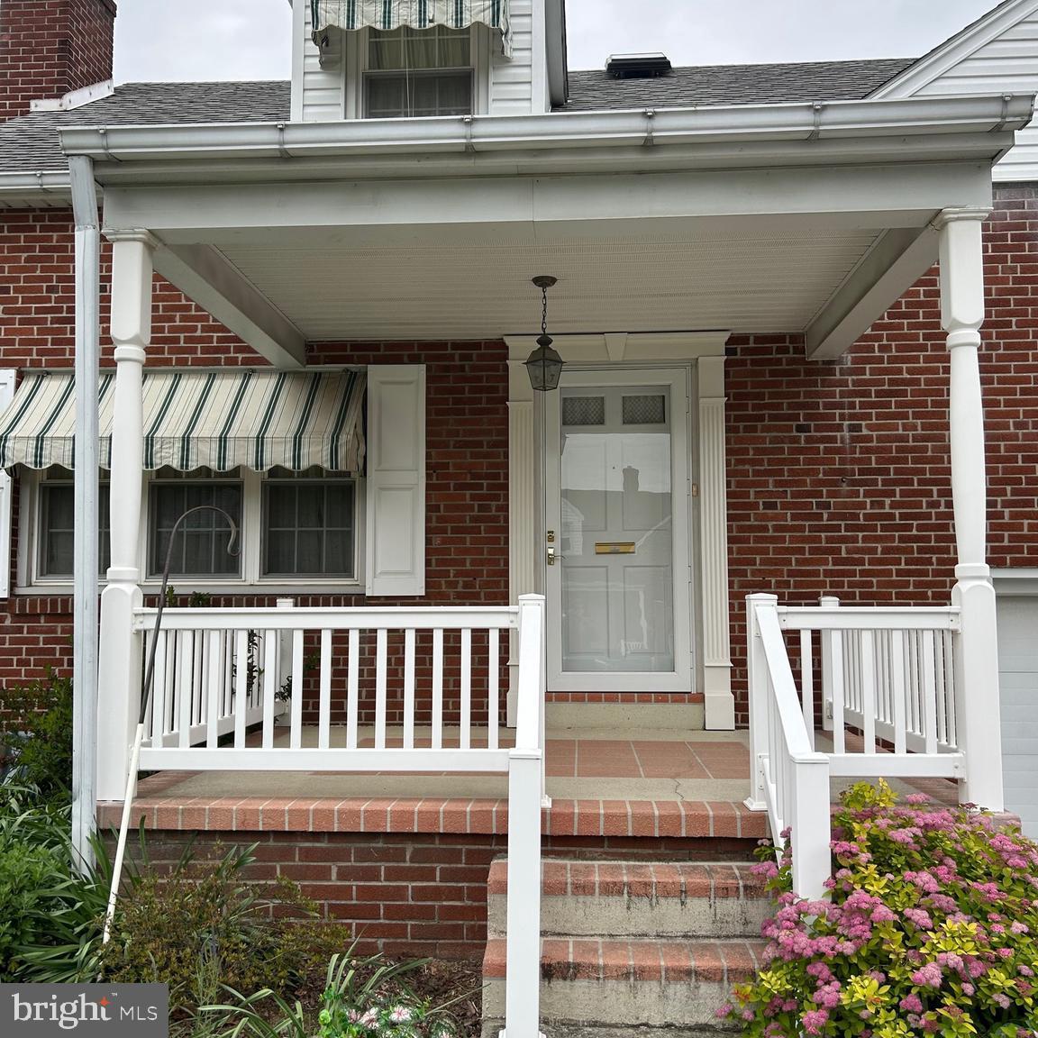 603 JEFFERSON BOULEVARD