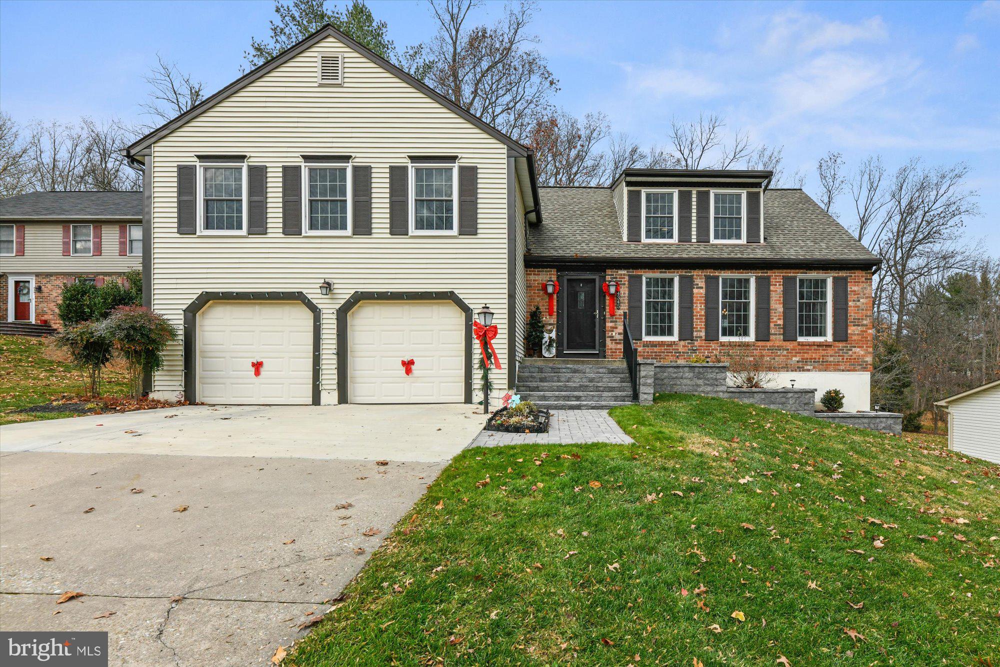 DORSEY HALL - Residential
