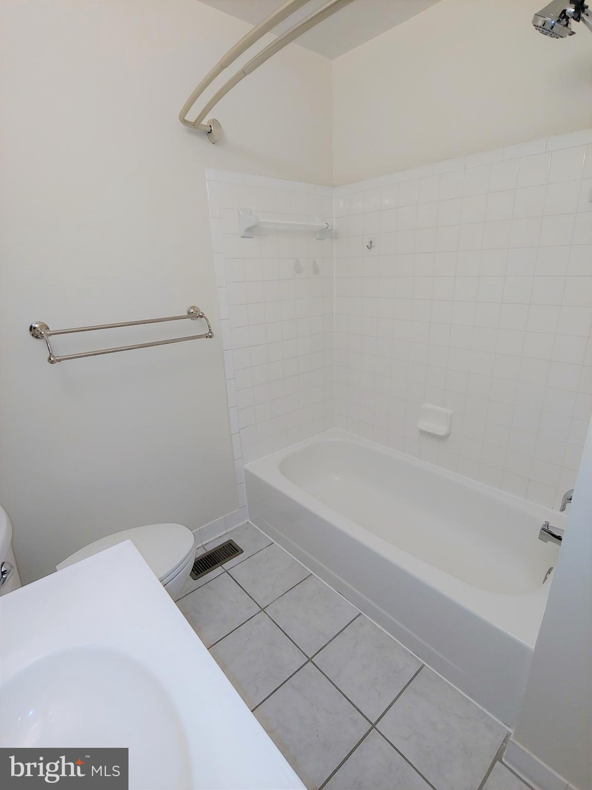 TURF VALLEY - Residential Lease