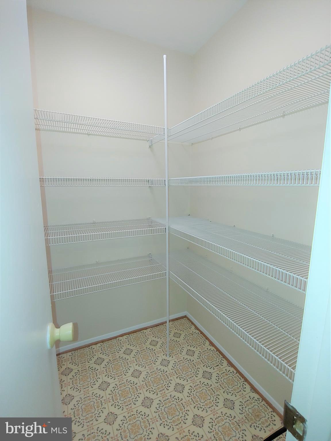 TURF VALLEY - Residential Lease