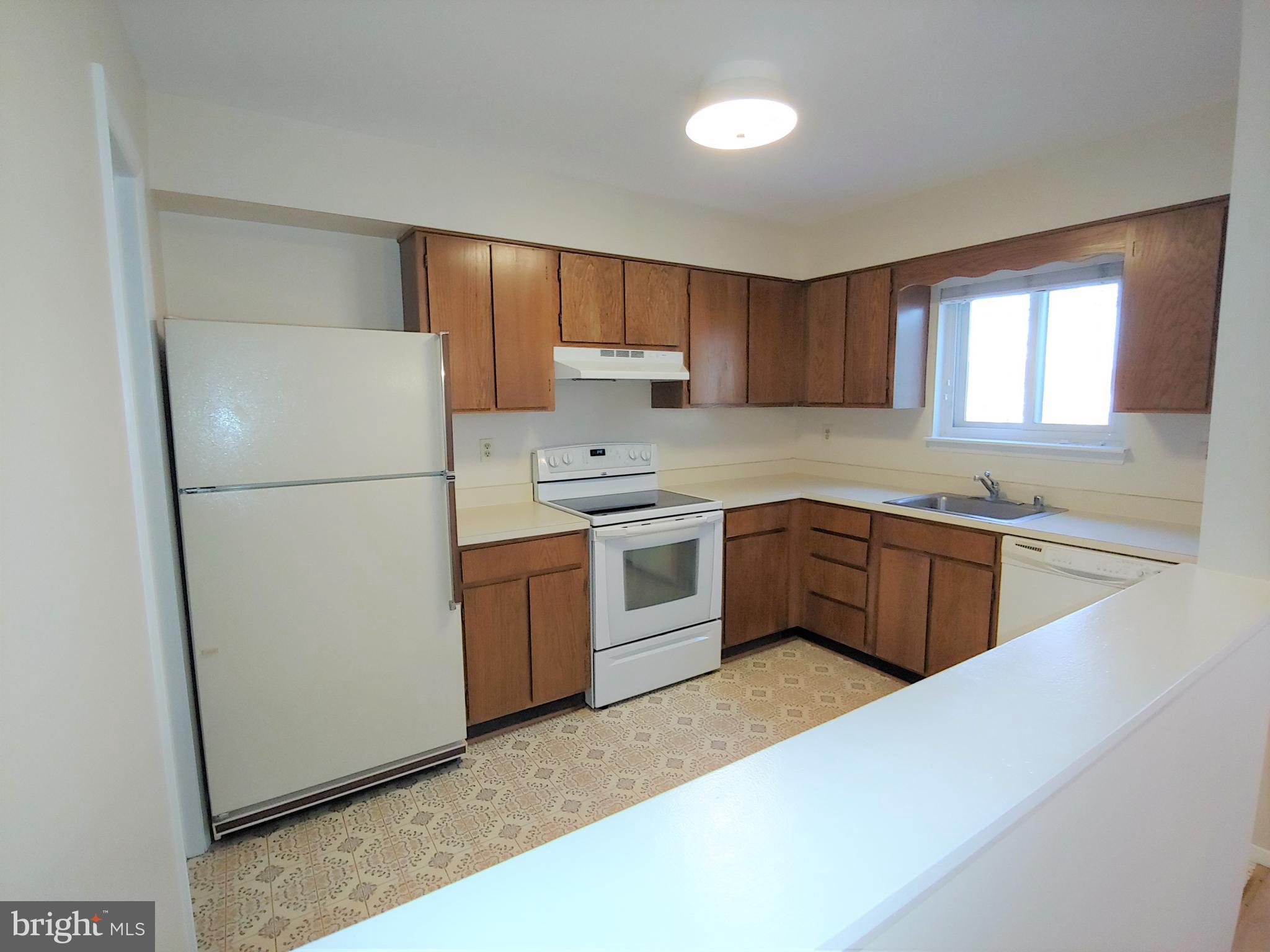 TURF VALLEY - Residential Lease