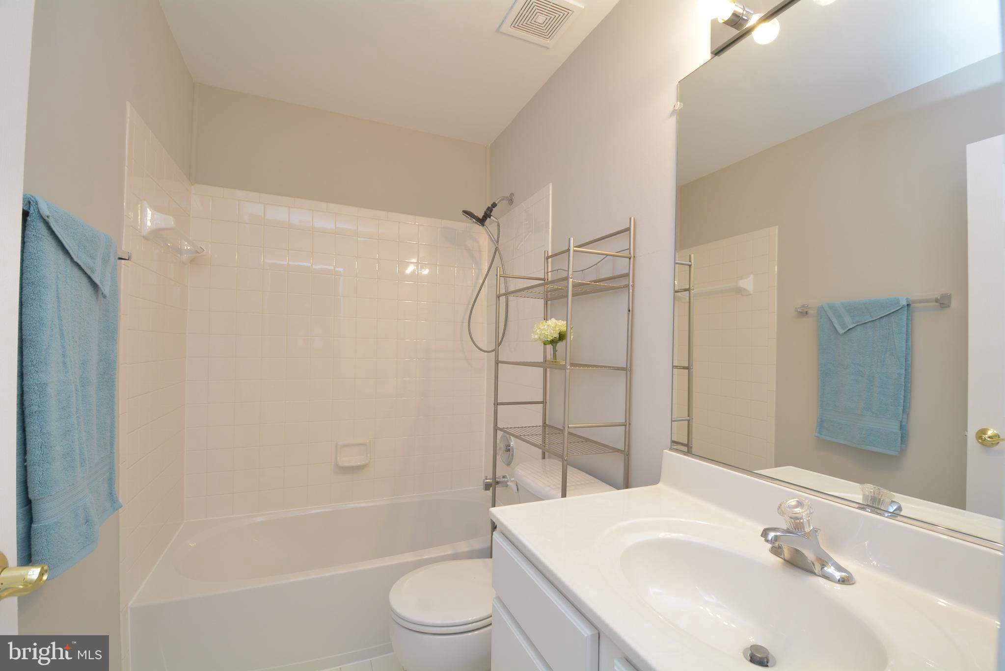 BLOOMS MILL - Residential