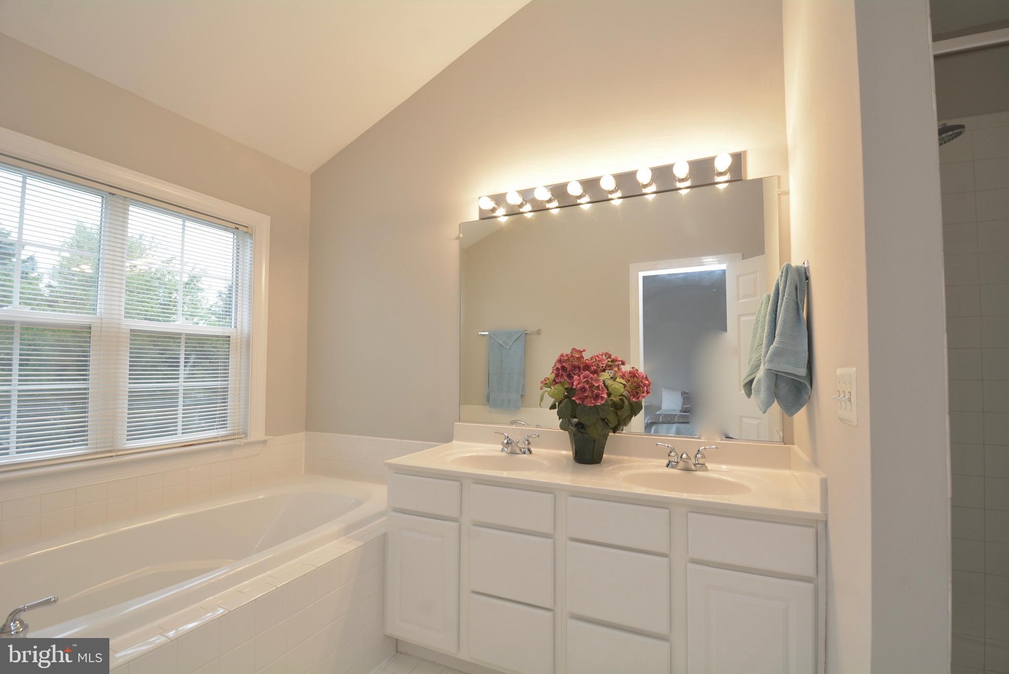 BLOOMS MILL - Residential