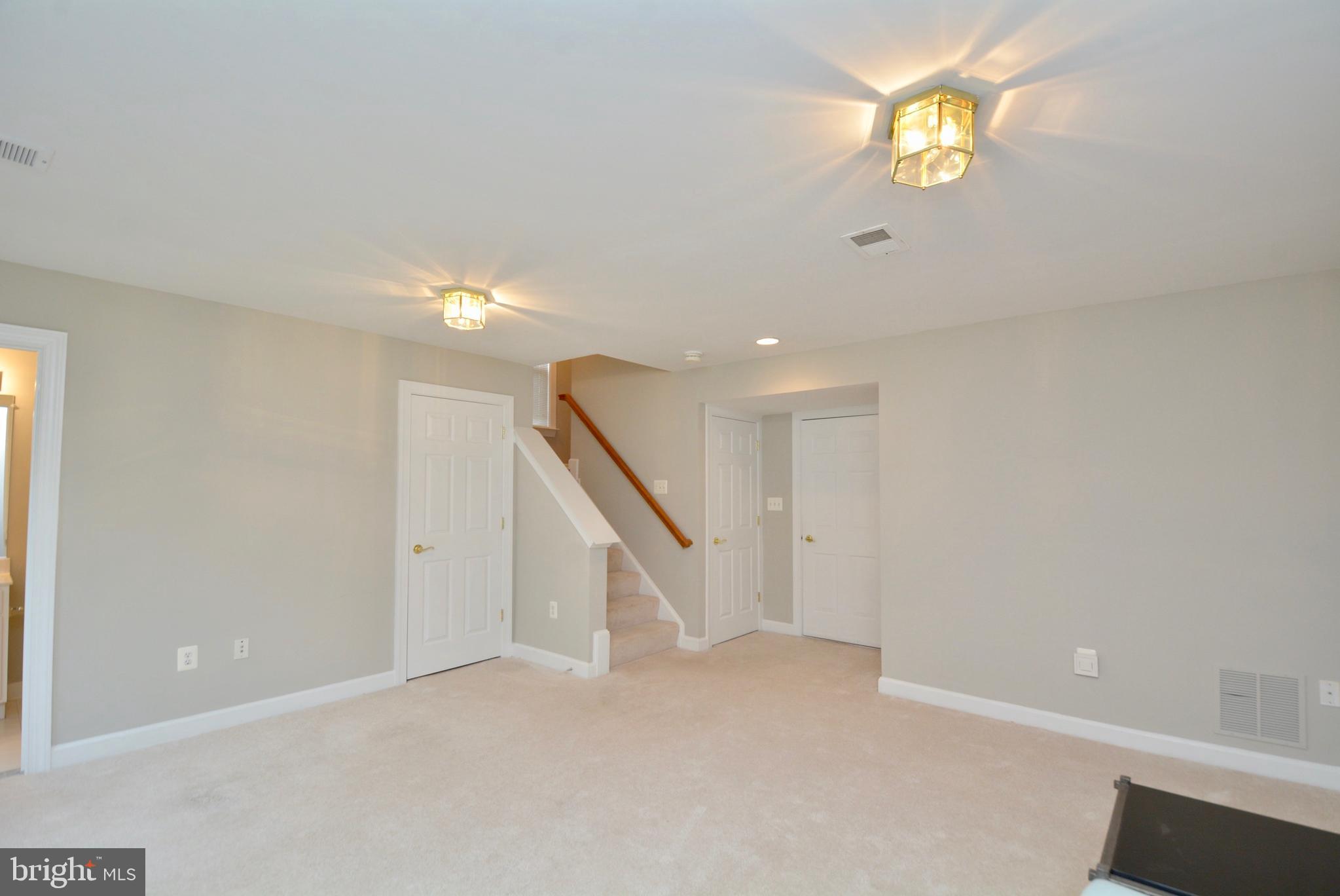 BLOOMS MILL - Residential