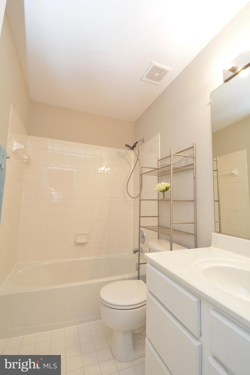 BLOOMS MILL - Residential