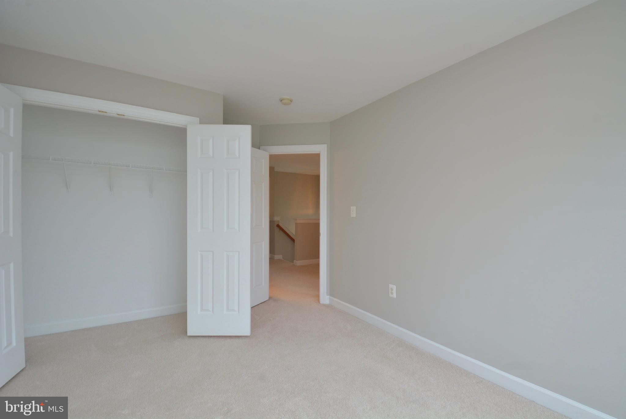 BLOOMS MILL - Residential