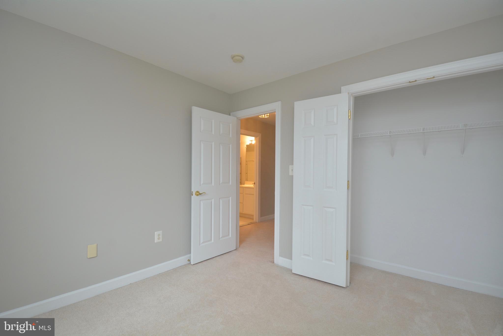 BLOOMS MILL - Residential