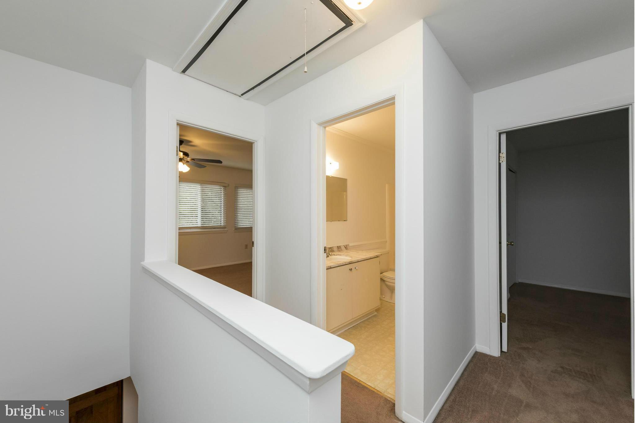 KIMBERLY WOODS VILLAGE - Residential