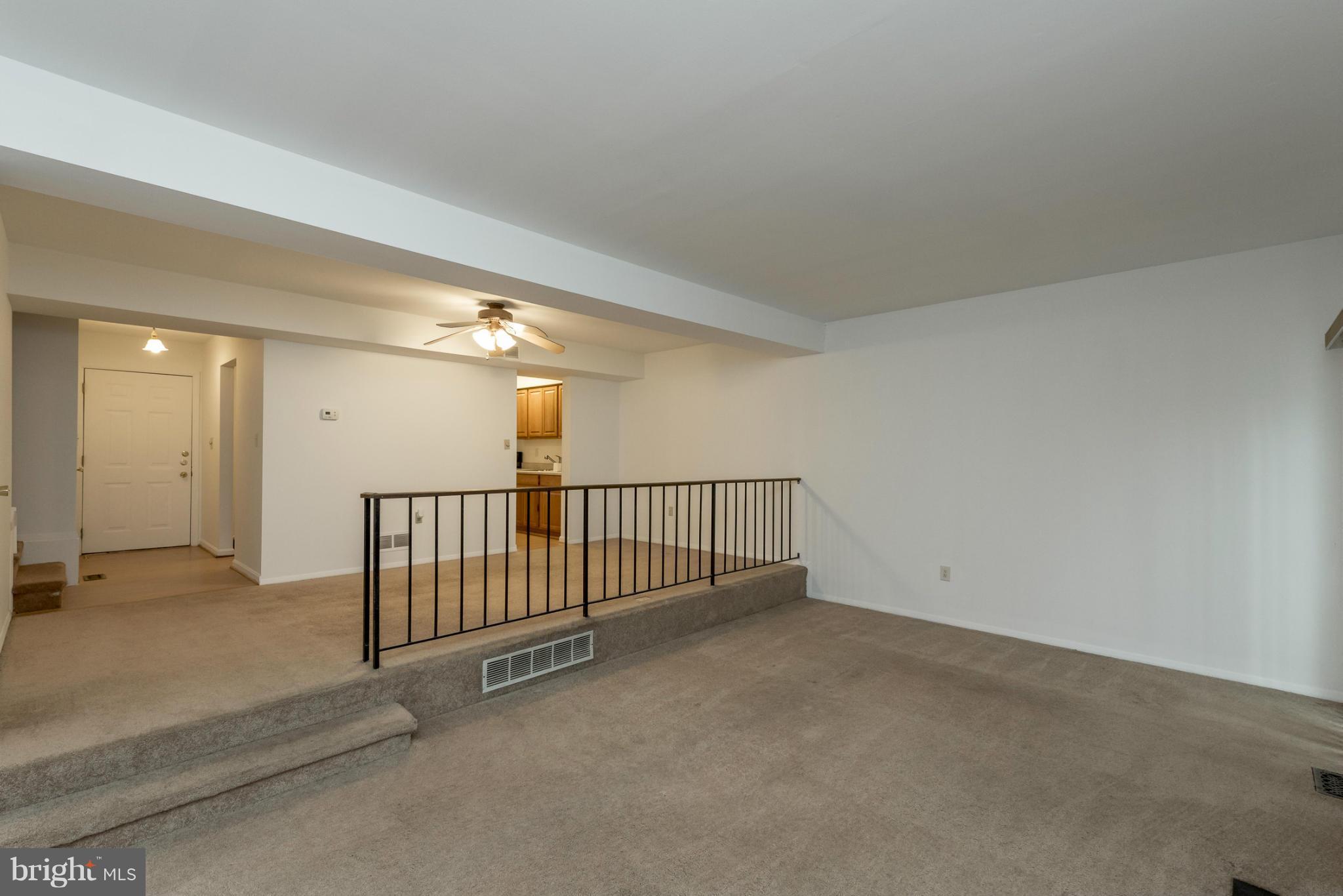 KIMBERLY WOODS VILLAGE - Residential