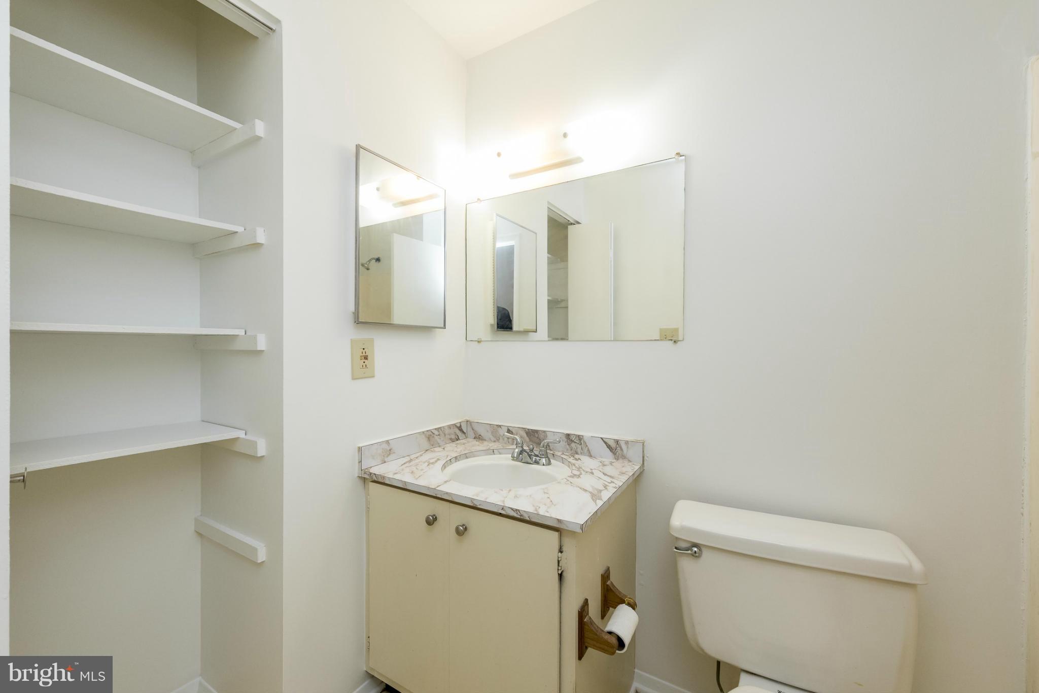 KIMBERLY WOODS VILLAGE - Residential