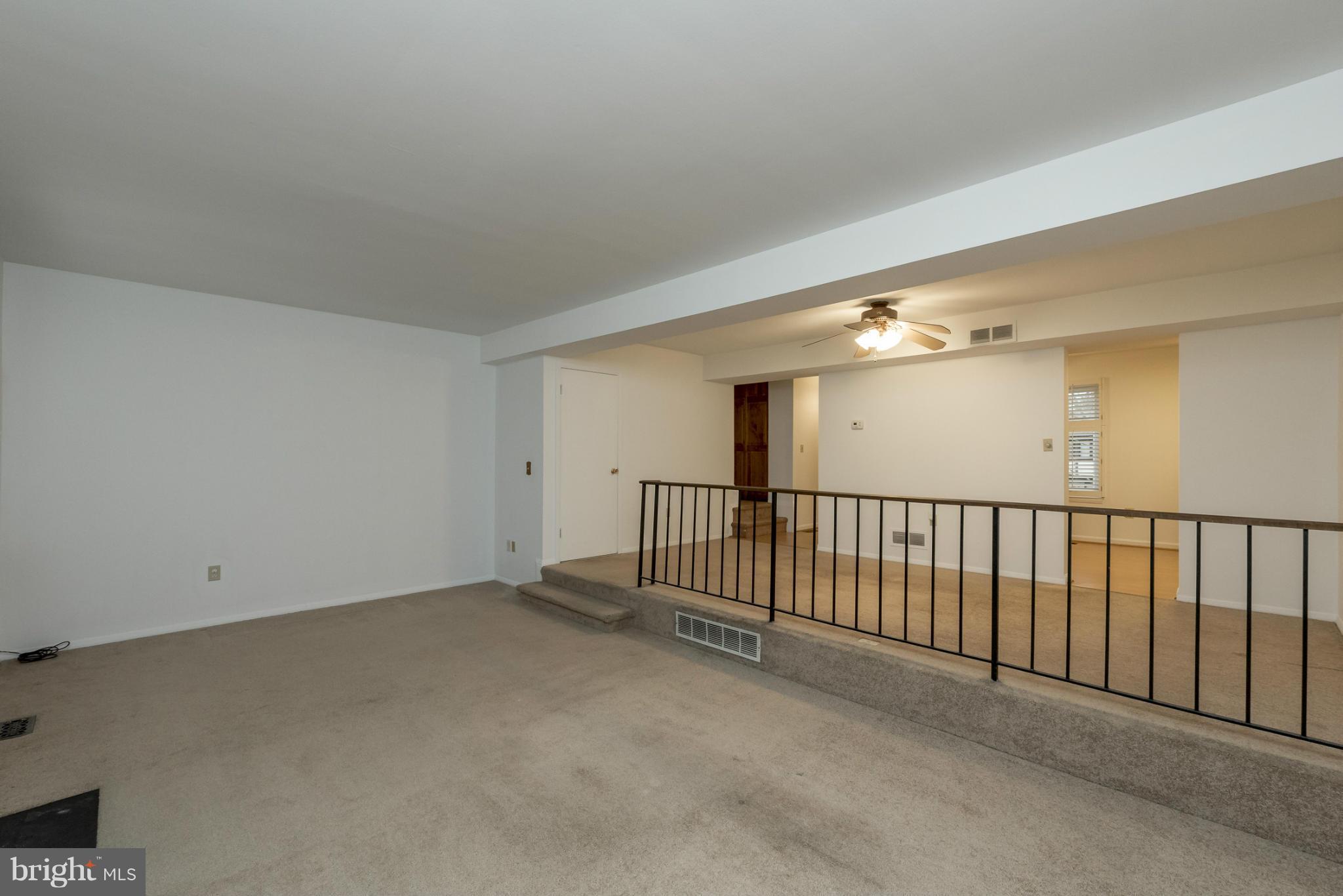 KIMBERLY WOODS VILLAGE - Residential