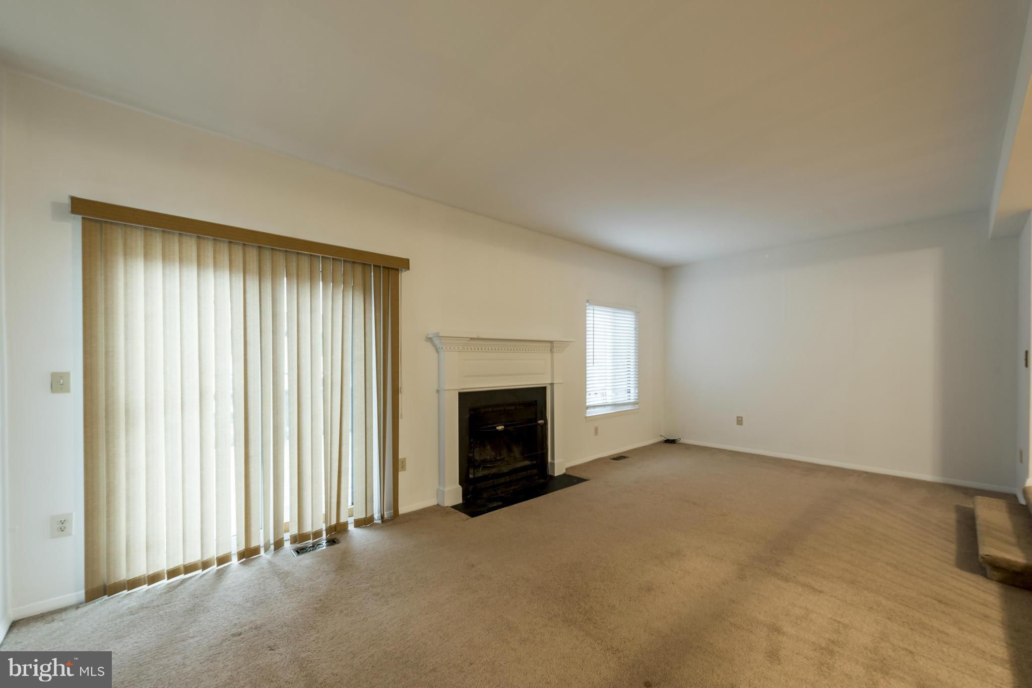 KIMBERLY WOODS VILLAGE - Residential