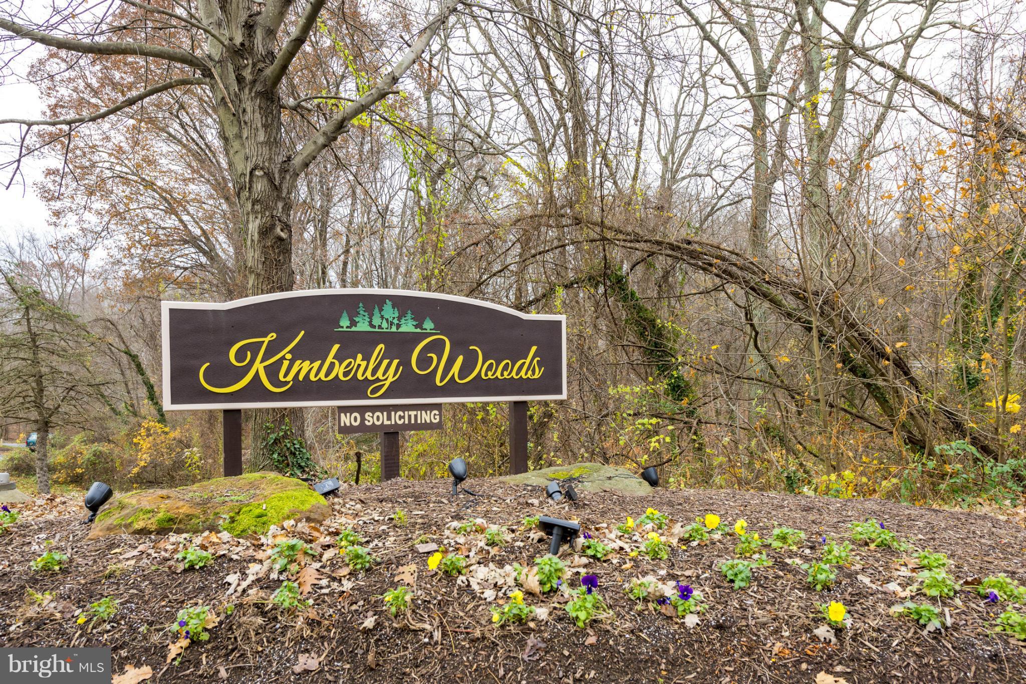 KIMBERLY WOODS VILLAGE - Residential