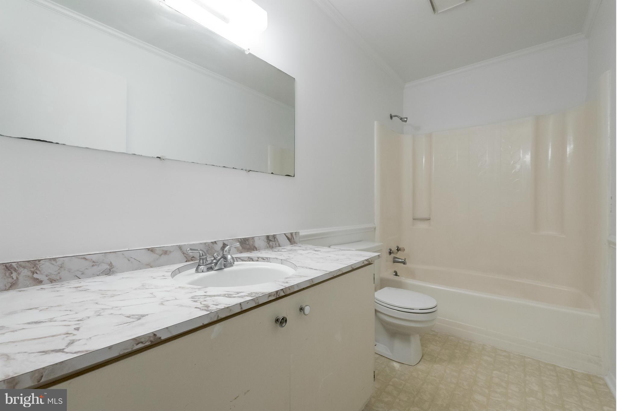 KIMBERLY WOODS VILLAGE - Residential