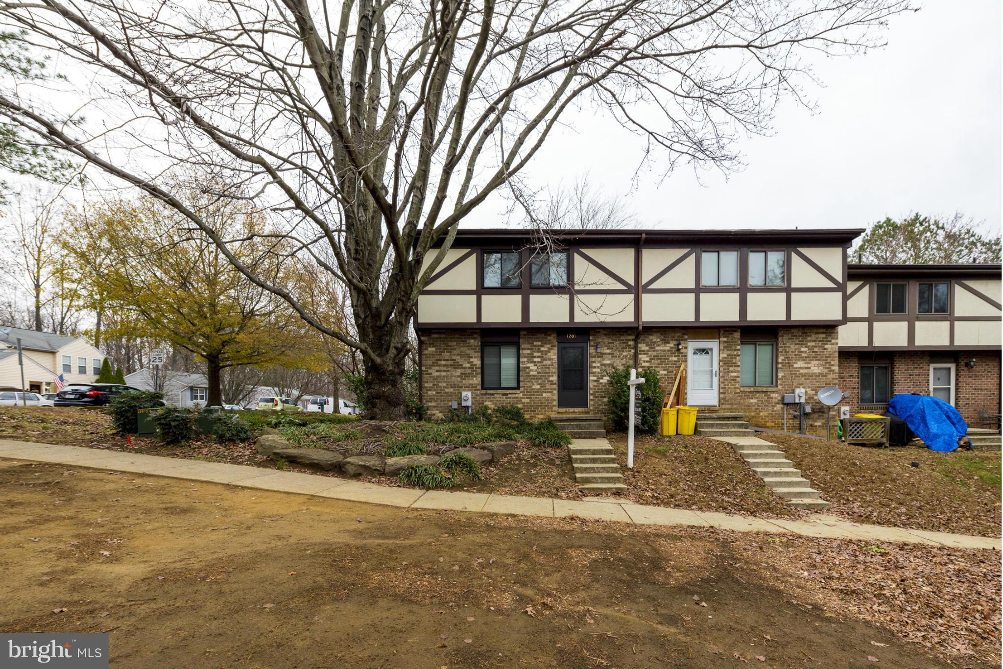 KIMBERLY WOODS VILLAGE - Residential