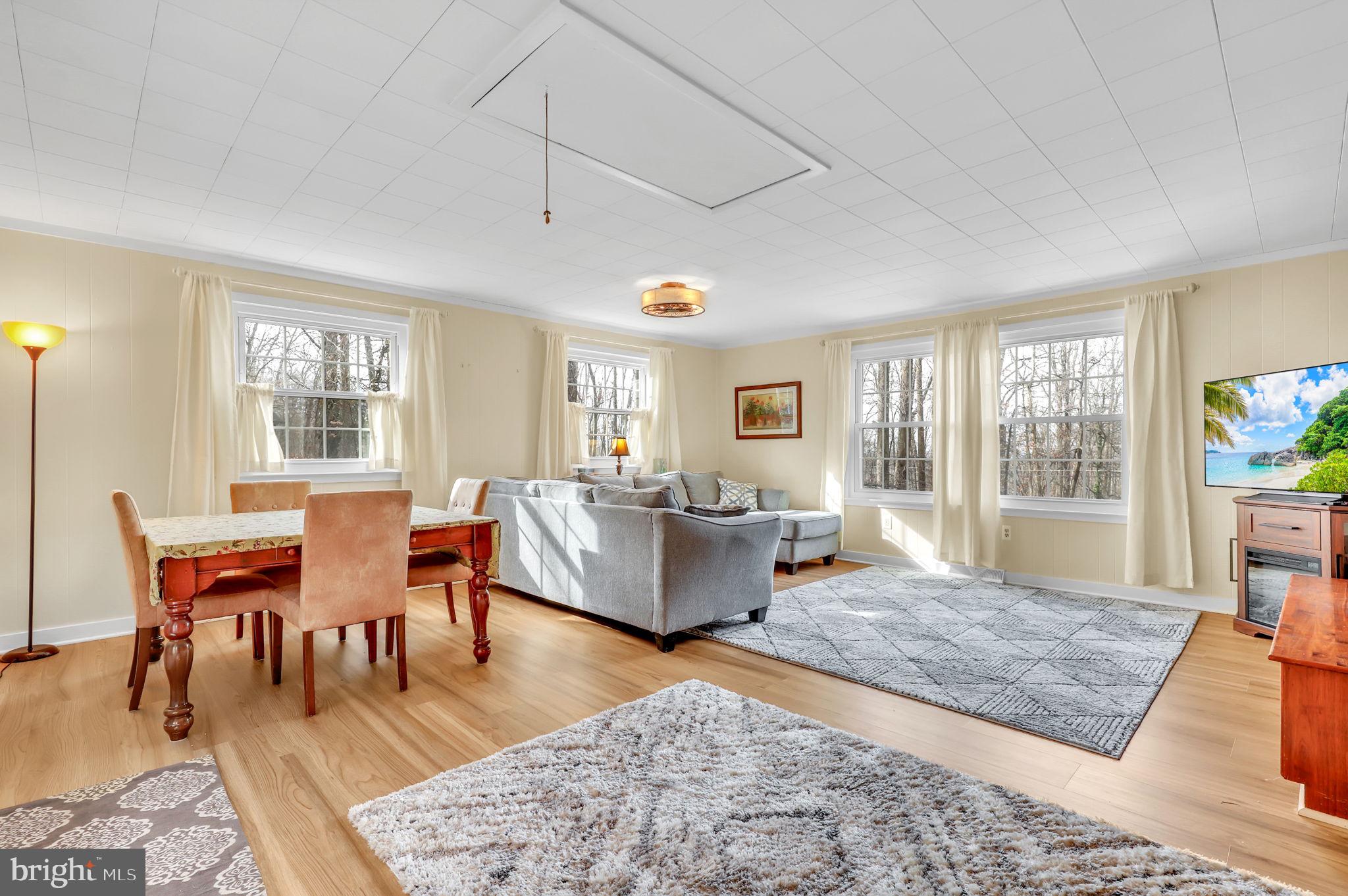 SHANNONDALE - Residential