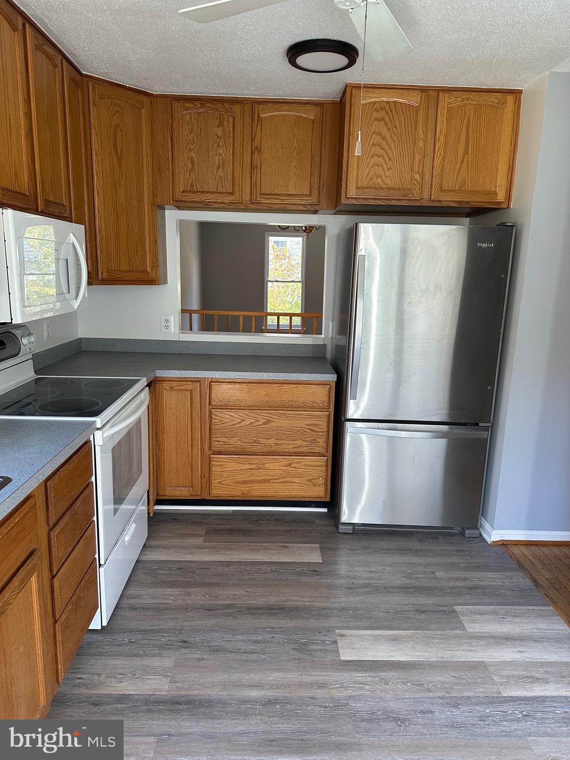 CARRIAGE HILL - Residential Lease