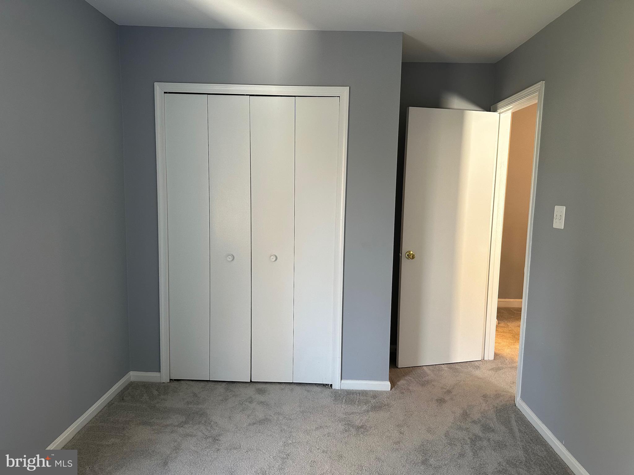 CARRIAGE HILL - Residential Lease