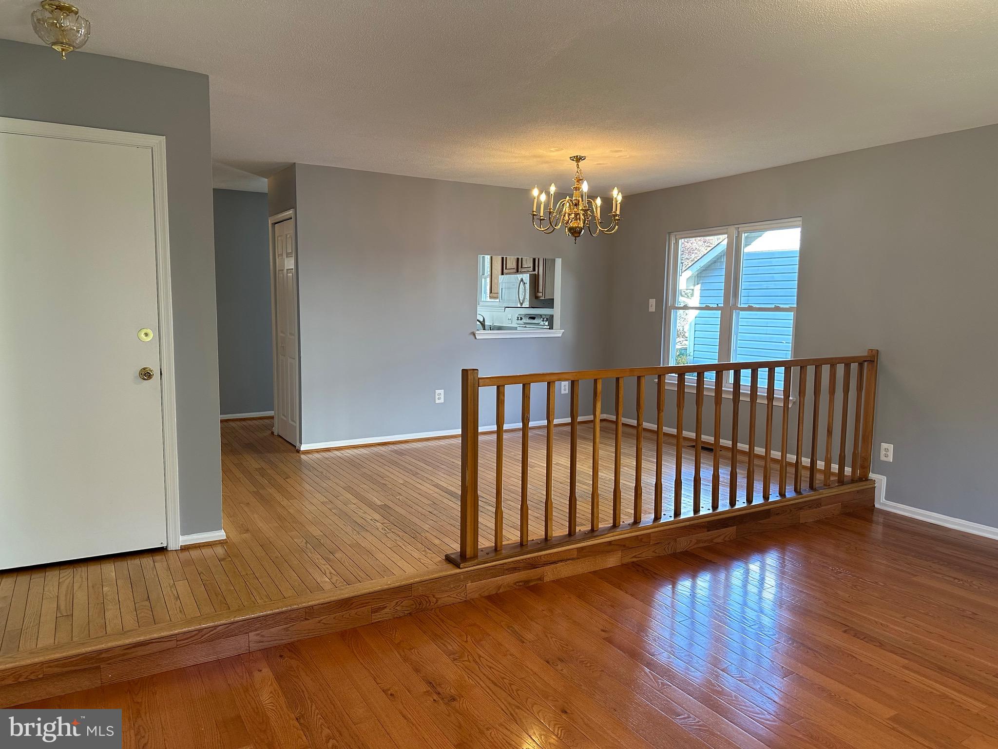 CARRIAGE HILL - Residential Lease