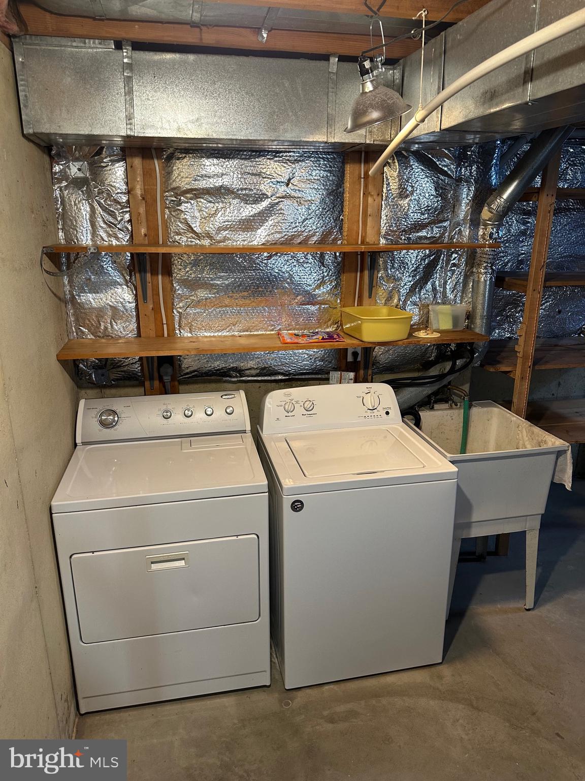 CARRIAGE HILL - Residential Lease