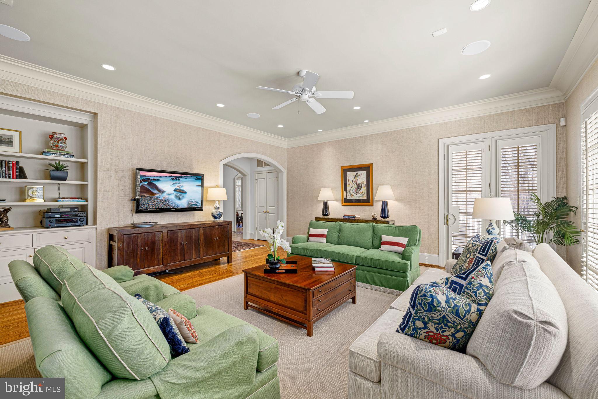 ARLINGWOOD - Residential