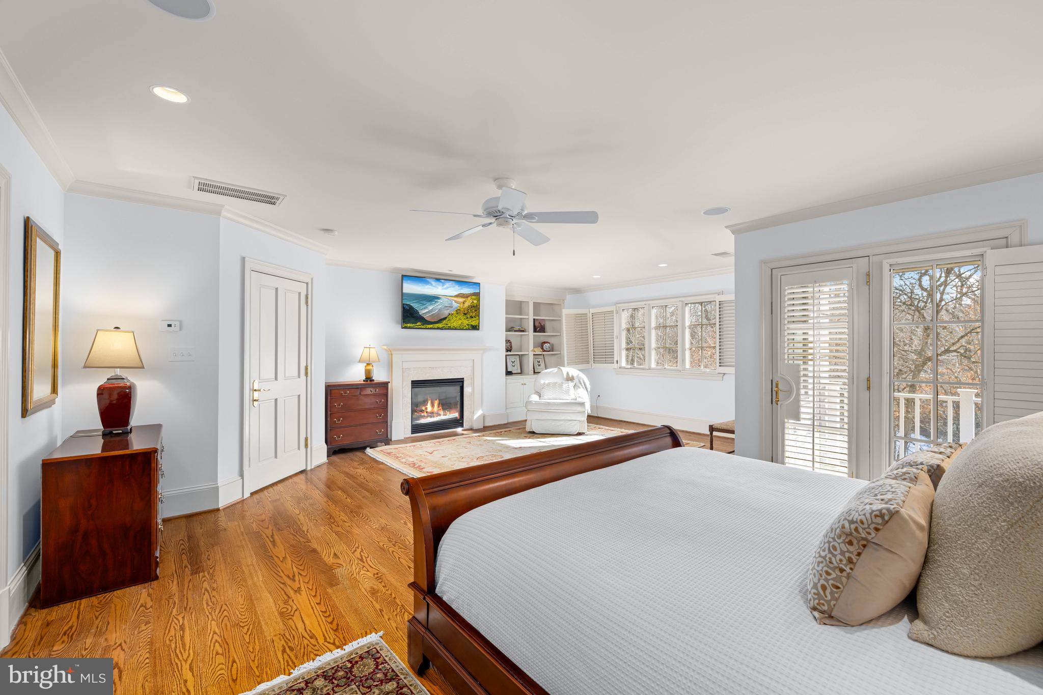 ARLINGWOOD - Residential