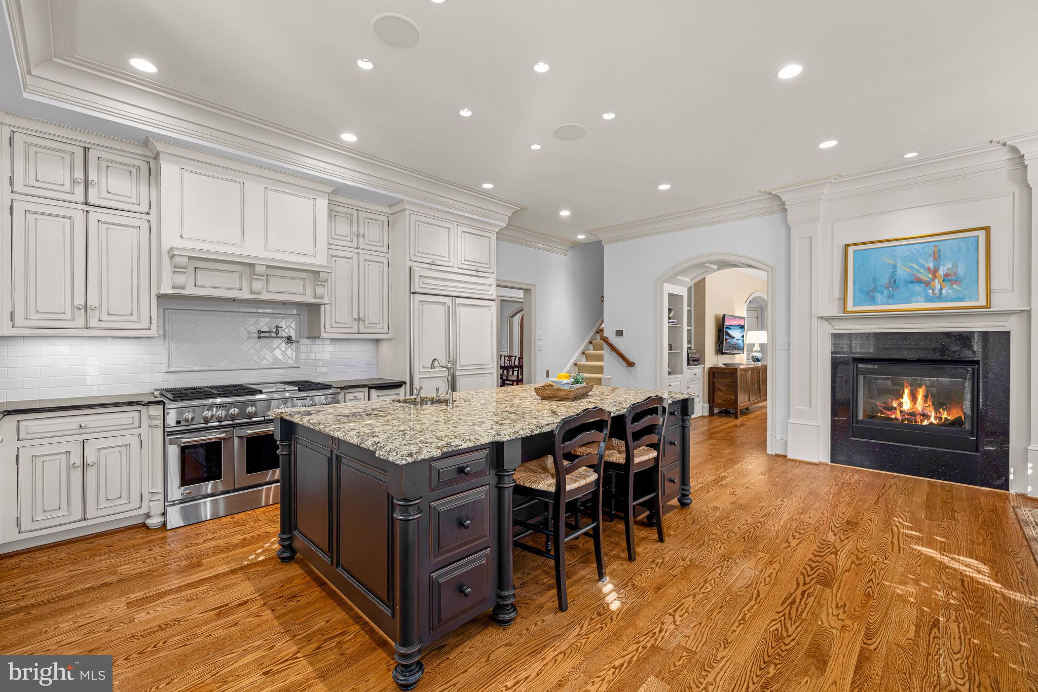 ARLINGWOOD - Residential