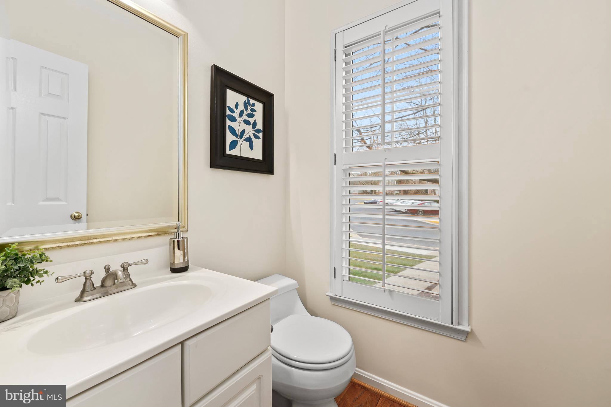 RESTON - Residential