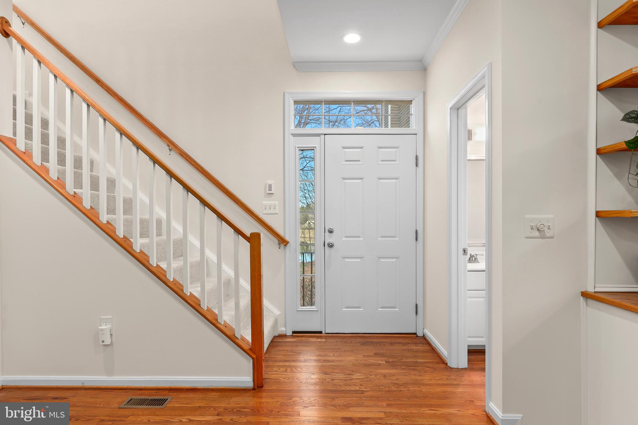 RESTON - Residential