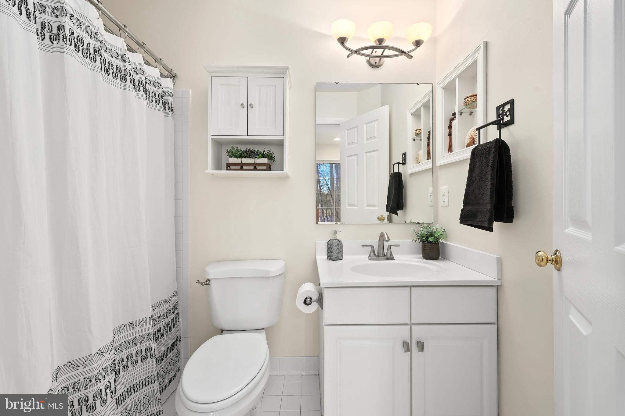 RESTON - Residential